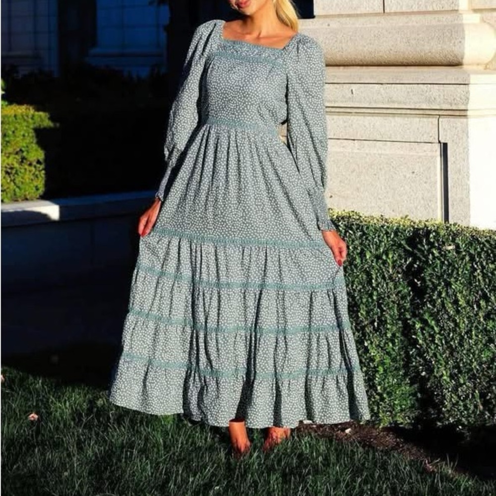 Elegant Blue Long Sleeve Dress